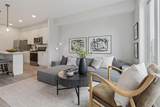 655 Shawnee Square - Photo 8
