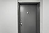 1010 Railway Street - Photo 2
