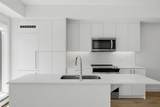 310 15 Avenue - Photo 13
