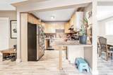 310 22 Avenue - Photo 4