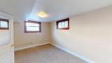 215 10 Avenue - Photo 24