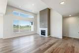 819 Green Haven Close - Photo 8