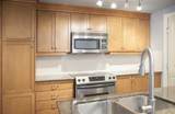 910 5 Avenue - Photo 8