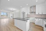 41 Hotchkiss Gardens - Photo 16