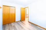 70 Elizabeth Way - Photo 4