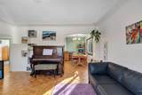 129 18 Avenue - Photo 10