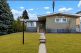 261 9 Street - Photo 1