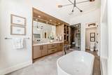 2034 52 Avenue - Photo 32
