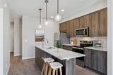 700 Shawnee Square - Photo 2
