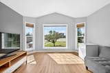 391 Country Hills Place - Photo 4