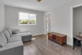 2 Crocus Crescent - Photo 15