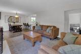 2 Crocus Crescent - Photo 8