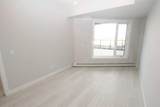 8370 Broadcast Avenue - Photo 15