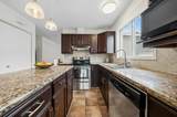 112 Cedargrove Way - Photo 10