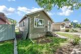 960 5 Street - Photo 3