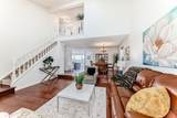 15 Hawkcliff Way - Photo 4