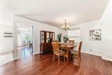 15 Hawkcliff Way - Photo 8