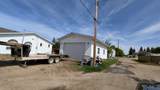 110 Niblock Street - Photo 3