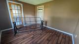 110 Niblock Street - Photo 8