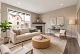 327 Panamount Point - Photo 1