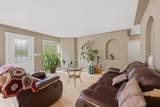 37 Parkland Crescent - Photo 3