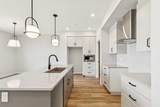 30 Hotchkiss Gardens - Photo 5