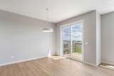 386 Hotchkiss Manor - Photo 10