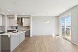 386 Hotchkiss Manor - Photo 11