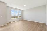 386 Hotchkiss Manor - Photo 16
