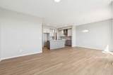 386 Hotchkiss Manor - Photo 18