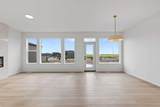 138 Corner Glen Square - Photo 12