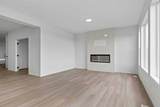 138 Corner Glen Square - Photo 15