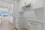 138 Corner Glen Square - Photo 8