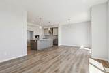 374 Hotchkiss Manor - Photo 14
