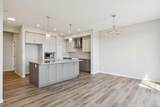374 Hotchkiss Manor - Photo 5