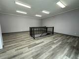 10920 84 - Photo 8