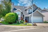 6 Greenview Crescent - Photo 2