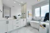 640 37 Street - Photo 8