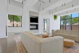 615 6 Avenue - Photo 29