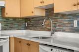1717 60 Street - Photo 9