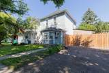 725 6 Street - Photo 3