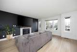 189 Walnut Crescent - Photo 7