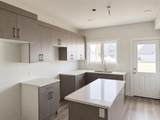 10 Memorial Parkway - Photo 16