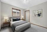 249 Elgin Manor - Photo 33