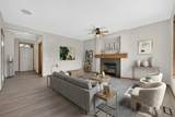 249 Elgin Manor - Photo 8