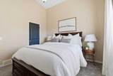 412 Highland Close - Photo 14