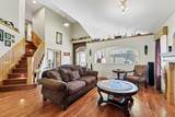 91 Sage Close - Photo 9