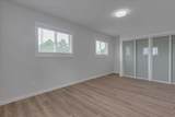 3 Armstrong Close - Photo 30