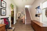 910 8 Street - Photo 4