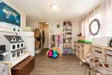 910 8 Street - Photo 8